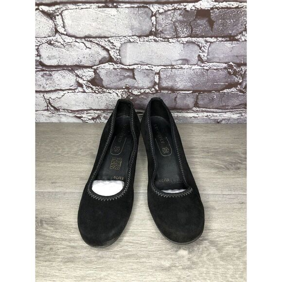 Stonefly Black Suede Leather Slip On Round Toe Dress Heels Women Sz 39EU/8.5M US - Picture 10 of 16